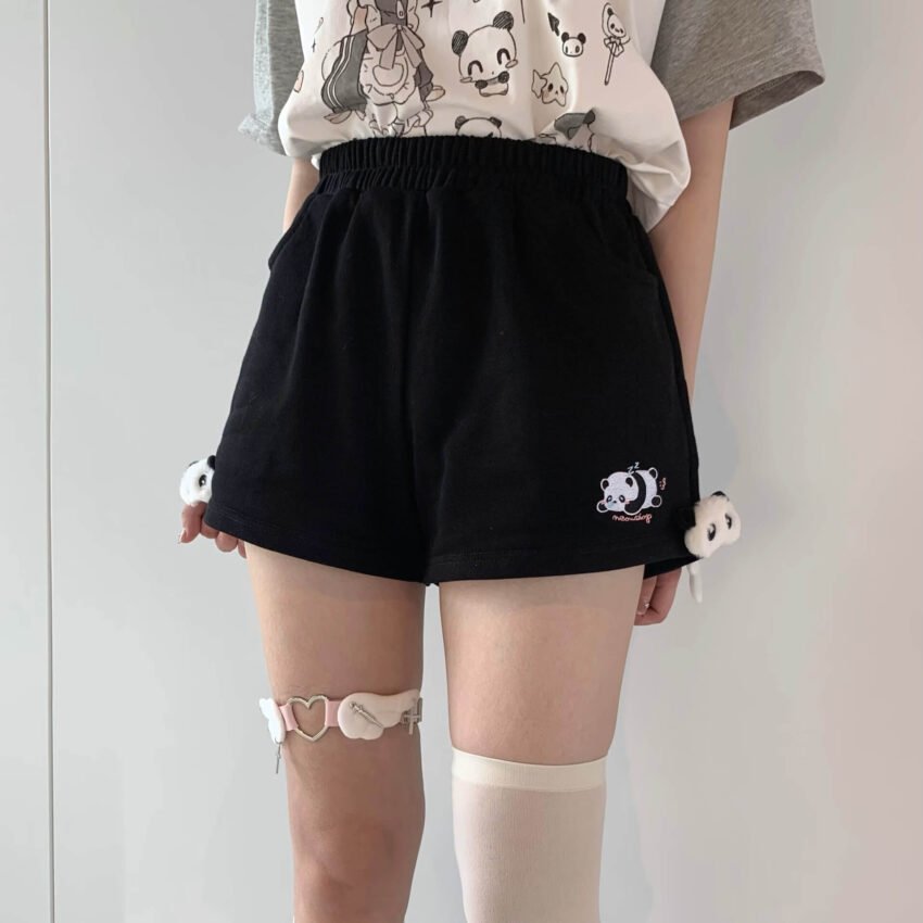 Kawaii-Panda-Embroidery-Black-Casual-Cotton-Shorts (1)