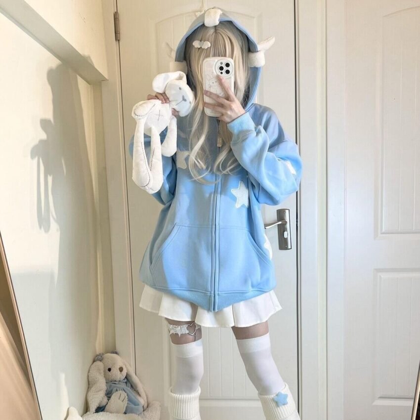 Wing-Star-Oversize -Kawaii-Cute-Hoodie (2)